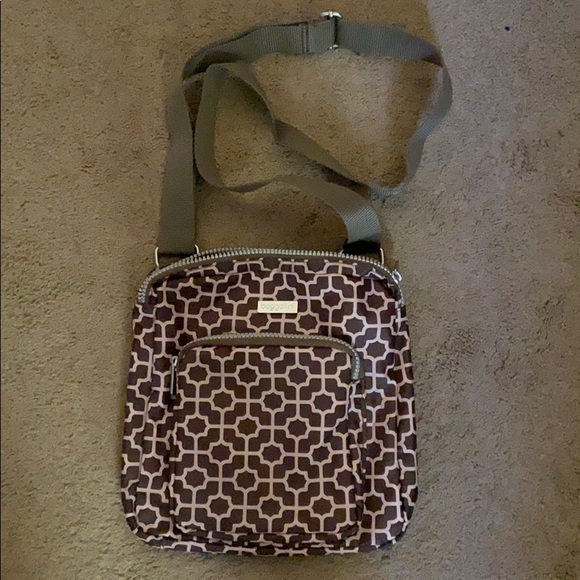 Baggalilini - Picture 1 of 1